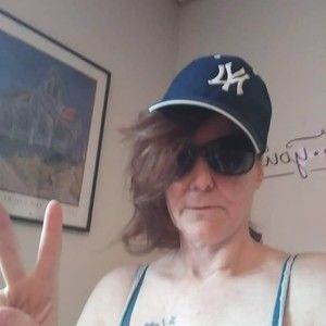 Meet your Posher, Arlinda